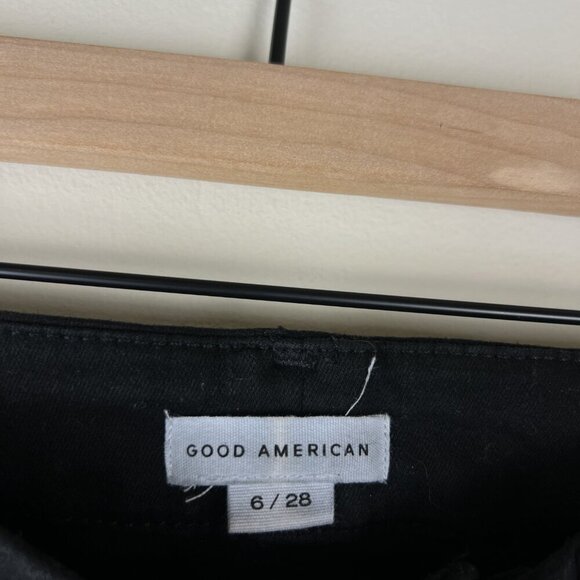 Good American Black Stretch Good Classic Coated Straight Leg Jeans - Picture 4 of 7